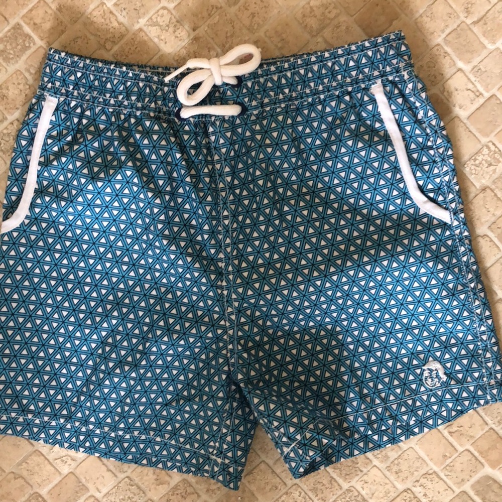 Boys swim short